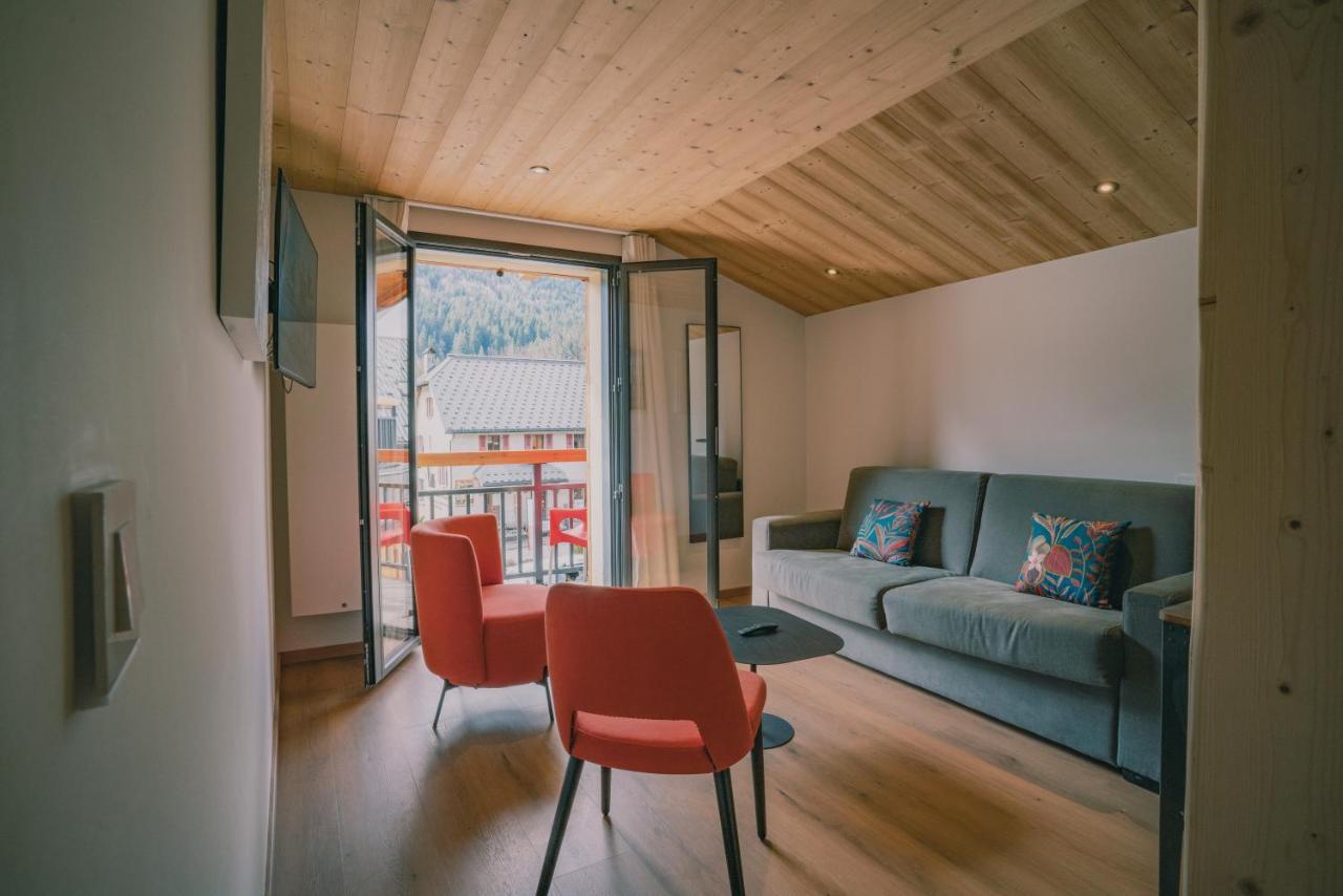 Terra-Beka Lodge Abondance Екстериор снимка